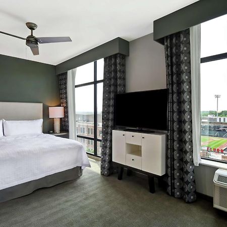 โฮมวูด สวีท บาย ฮิลตัน กรันวิลล์ ดาวน์ทาวน์ เซาท์แคโรไลนา Hotel กรีนวิลล์ ภายนอก รูปภาพ