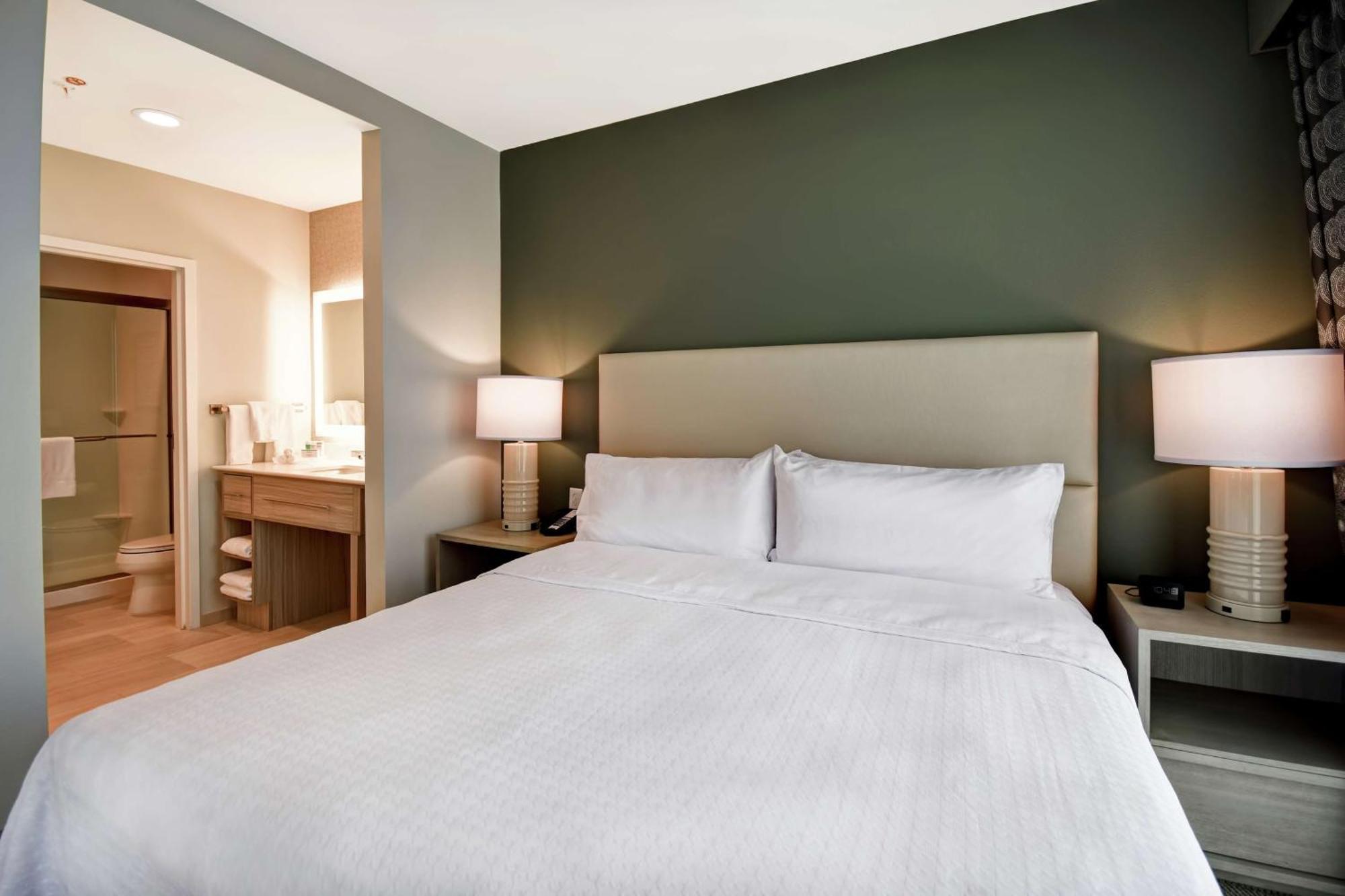 โฮมวูด สวีท บาย ฮิลตัน กรันวิลล์ ดาวน์ทาวน์ เซาท์แคโรไลนา Hotel กรีนวิลล์ ภายนอก รูปภาพ