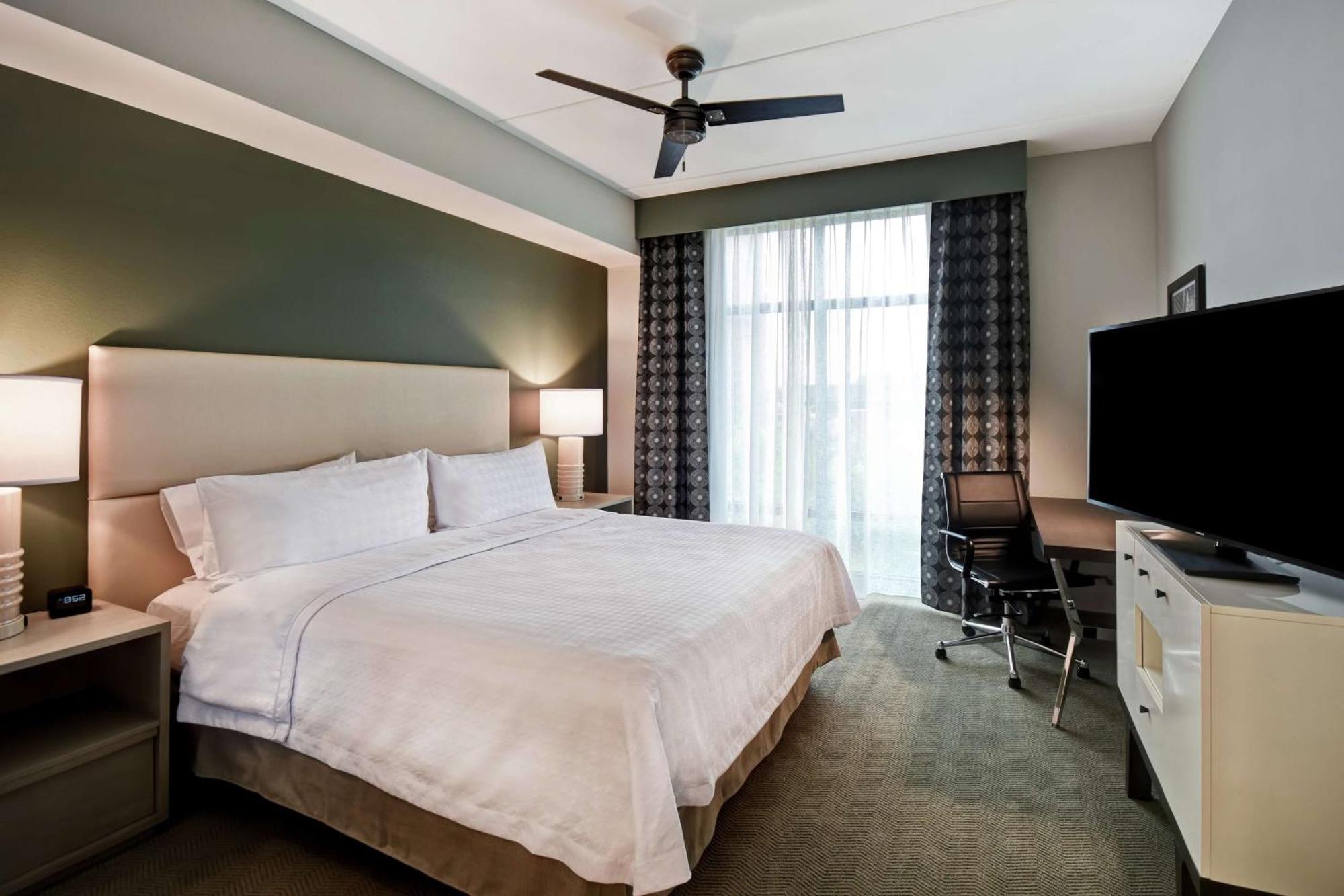 โฮมวูด สวีท บาย ฮิลตัน กรันวิลล์ ดาวน์ทาวน์ เซาท์แคโรไลนา Hotel กรีนวิลล์ ภายนอก รูปภาพ